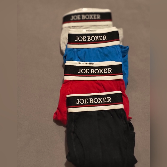 4-pack Joe Boxer Men's Trunks - Black, Blue, Red, White. Size Large 34-36" - Picture 2 of 6